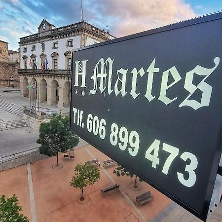 Hostal Martes Caceres Plaza Mayor - Tercer Piso Sin Ascensor Hotel Buitenkant foto