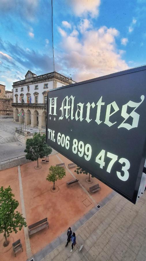 Hostal Martes Caceres Plaza Mayor - Tercer Piso Sin Ascensor Hotel Buitenkant foto